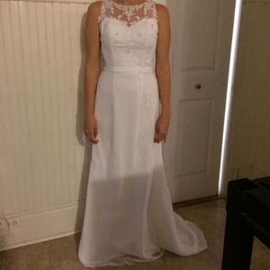 Wedding dress